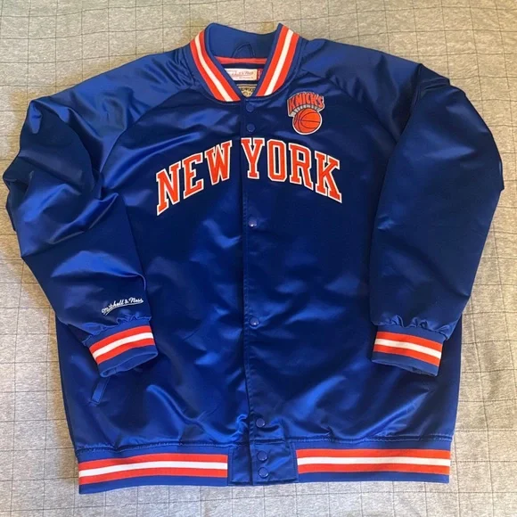 Mitchell & Ness New York Knicks Jacket - Picture 2 of 6